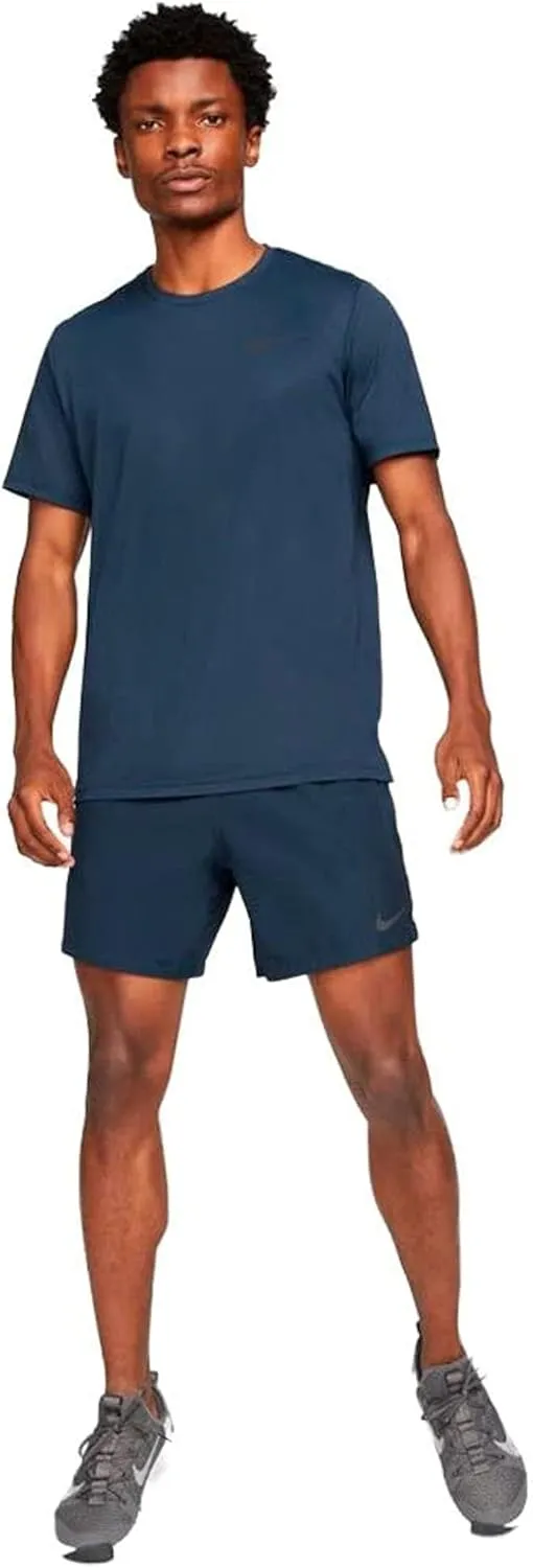 Nike Men's T-Shirt